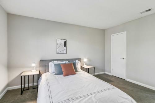 Barcelo At East Cobb O20 1 Bed 1 Bath Furnished in Marietta, USA