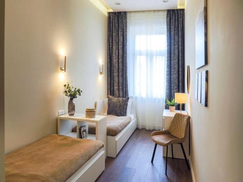 Apartment image 10