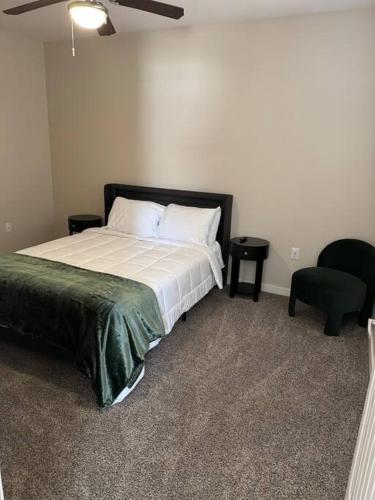 Luxurious 2 bedrooms 2 bathrooms Free Parking in Killeen, USA