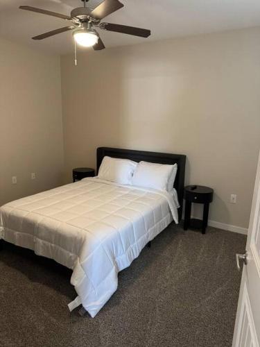 Luxurious 2 bedrooms 2 bathrooms Free Parking in Killeen, USA
