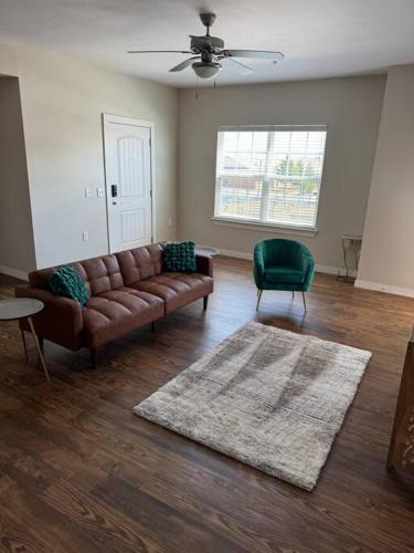 Luxurious 2 bedrooms 2 bathrooms Free Parking in Killeen, USA