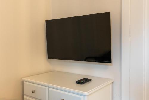 Chocimska Studio - Top Location, Tram&Shops nearby - by Rentujemy, Warsaw (photo 9)