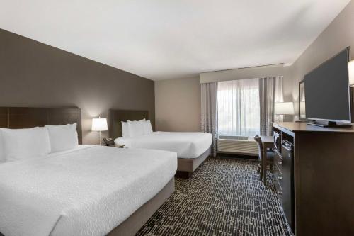 Queen Room with Two Queen Beds