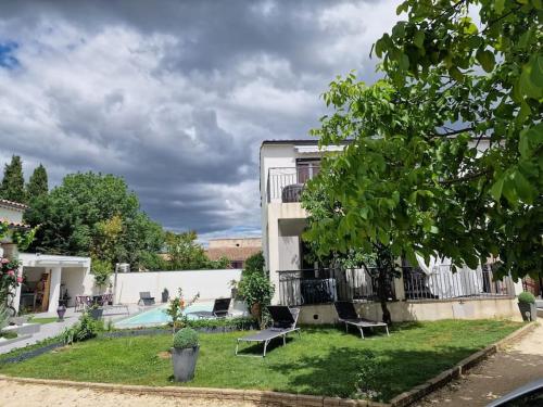 Dārzs, Un vrai havre de paix in Ribaute-les-Tavernes