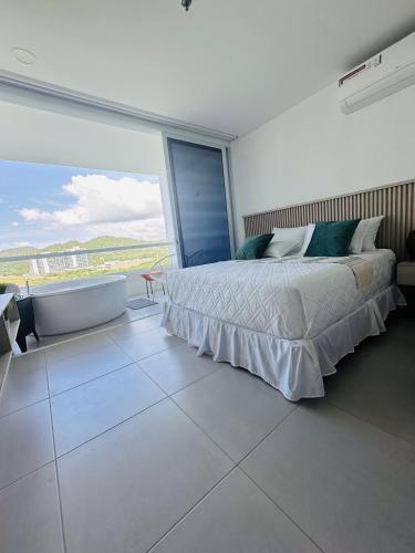 Suite 9 piso vista al mar y a las montañas