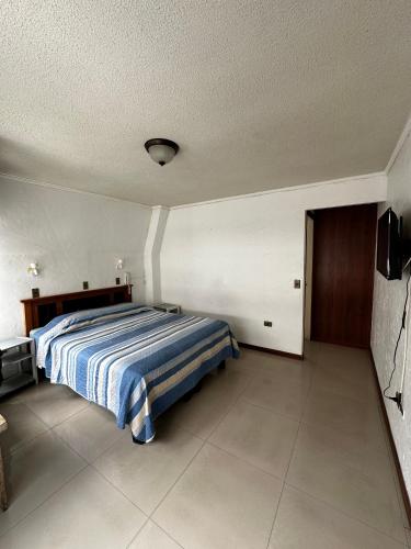 2 bedrooms, 2 beds