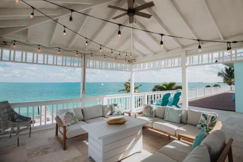 Létesítmények, Private Oceanfront, beach, dock and Hottub - The Perky Pelican in Marsh Harbour