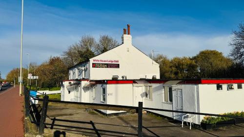 White House Lodge
