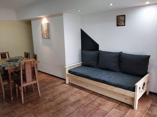 Alquilo casa zona La Perla in 바리오 파르케 루로