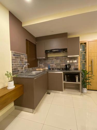  m² Huoneisto alueella DHA Phase II, 1 makuuhuone(tta), 1 yksityistä kylpyhuone(tta) (Skyluxe Designer Suite + Rooftop Pool Self Checkin) in Rawalpindi