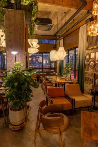 Restaurant, San Raphael Hotel in São Paulo