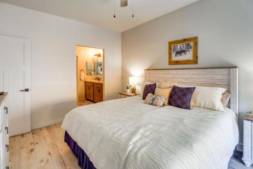 Hike, Fish and Golf High Country Home with Large Yard