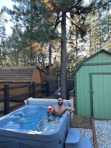 Fireplace, King Bed, Hottub,firepit The Jameson in Sugarloaf, USA