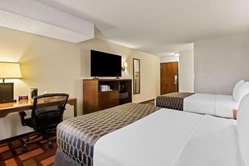 Best Western Tower West Lodge - image 6