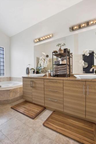 Designer Smart Home in Chicago, USA