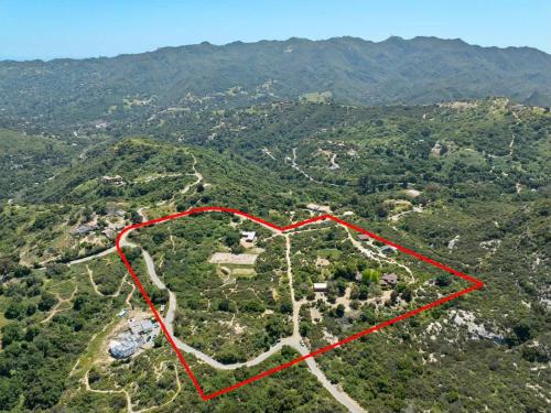 Topanga Ranch Villa in Topanga, USA