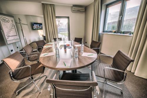 Hotel Turmhof – Gumpoldskirchen, VA