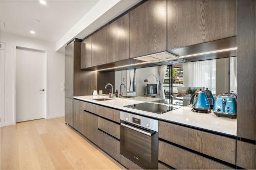 Waterfront luxury living - Wynyard Quarter, Auckland (photo 8)