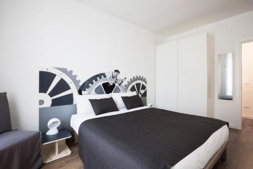 Two-Bedroom Apartment image 3