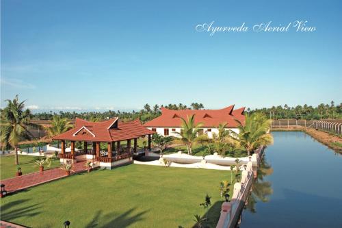 Sterling Lake Palace Alleppey