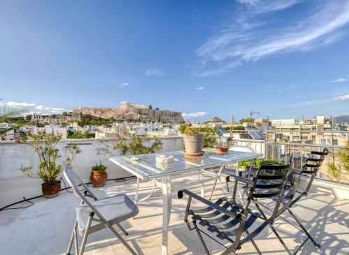 Acropolis Penthouse with 50mbps WIFI, Афины (фото 5)