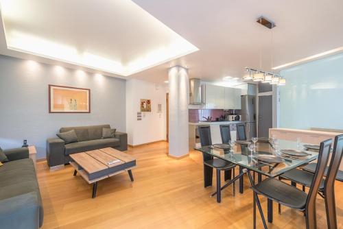Agios Ioannis Metro station - Comfy Apartment, Афины