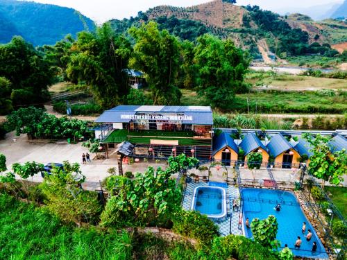 Homestay Suoi Khoang Minh Hang - 숙소 외관