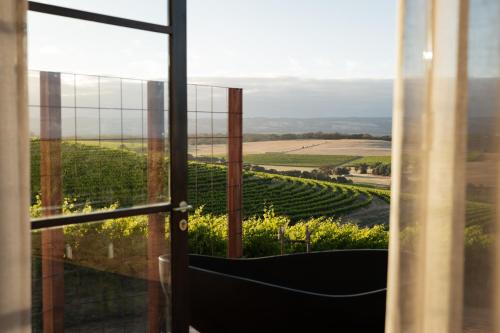 Slate - Rare Earth Retreats, McLaren Vale (photo 2)