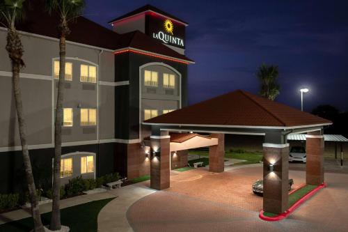 A szálláshely kívülről, La Quinta Inn & Suites by Wyndham Raymondville in Raymondville (TX)