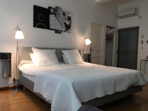 Superior Triple Room image 6