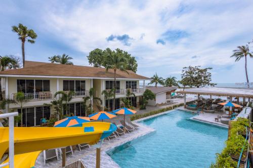 Exterior view, Ark Bar Beach Resort in Koh Samui
