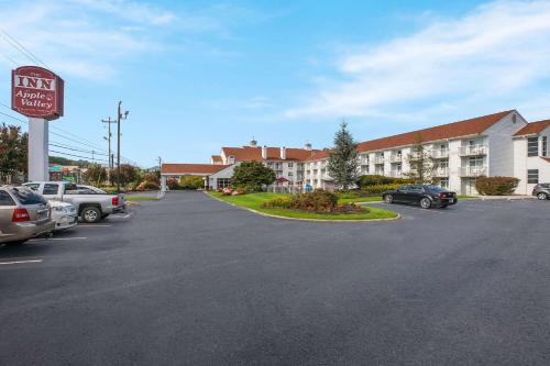 The Inn at Apple Valley, Ascend Hotel Collection in Pigeon Forge, USA