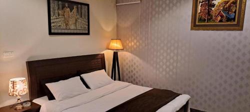 Sunrise Guest House – Karachi, TX