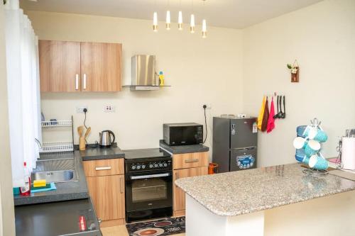 Modern, Spacious and Fully Furnished 3 Bedroom Apartment at Unity Gardens, Eldoret in เอลดอเรต