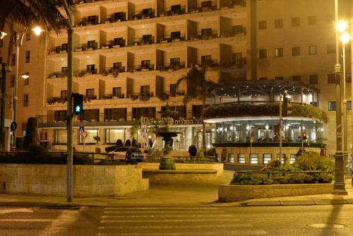 Entrance, Prima Kings Hotel in Jerusalem