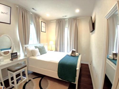 Luxury & Cherished Private Room in DC in Washington, USA