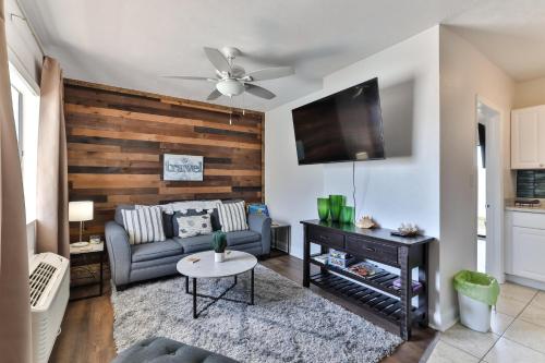 Coastal Waters 108 - 1 Bedroom Pool Side Condo in New Smyrna Beach, USA