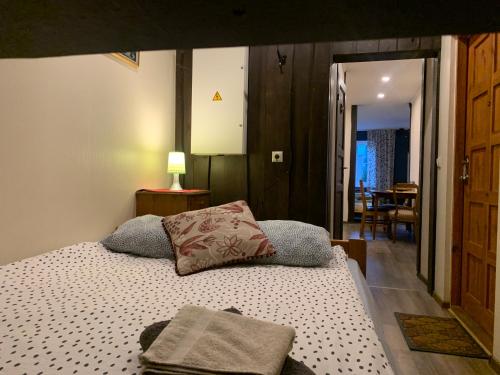 Delta11 - 2 bedrooms, 2 big beds, 1 single bed, Tartu (zdjęcie 4)