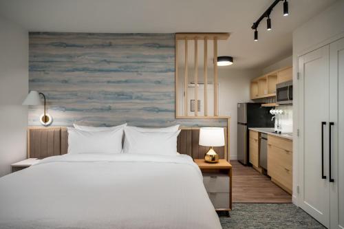 Queen Studio with Two Queen Beds and Sofa Bed