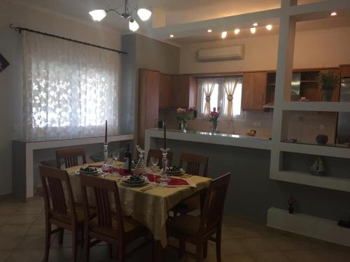 Villa Facen – Gardelades, MI