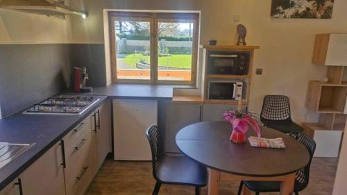 virtuve, Chalet détente (Chalet detente) in Montaut (Midi-Pyrenees)