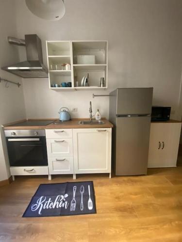 Esquilino Apartment near Colosseum Metro Termini, Řím (fotografie 5)