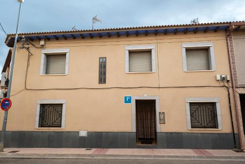 Pensión Discoves chambre d'hôte Real Aeroclub de Zaragoza