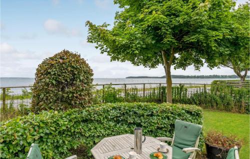 Dārzs, Holiday Home Skarupøre Strandvej in Skarupore