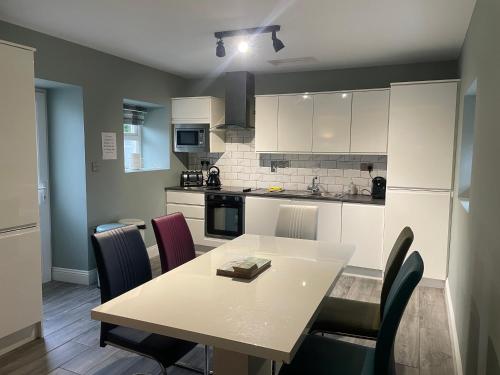 Luxury Cottage in Mooncoin Village