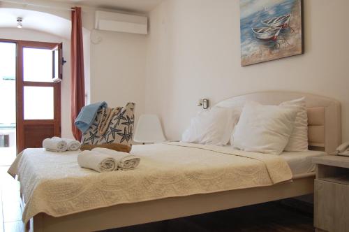 Hotel Sara 3