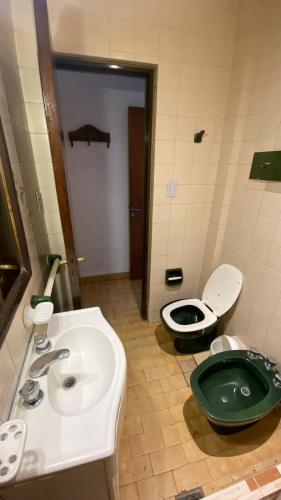 Standard Double Room image 2