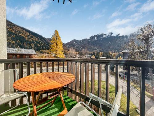 View, Vue Mont Blanc, balcon et parking prive in Argentiere