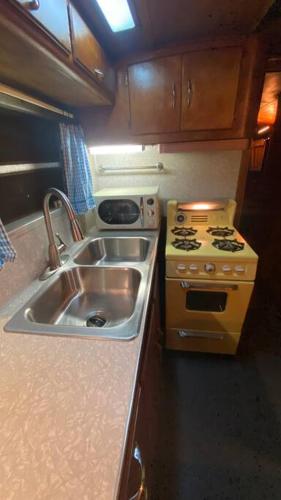 1951 Spartan Aircraft Cottage - Durham, NC in Durham, USA