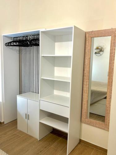 Casa Blaserna nel Cuore dello Shopping a Marconi e Trastevere, Roma (foto 5)